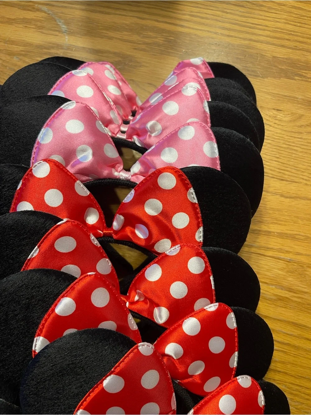 NEW Minnie & Mickey Ear Headbands 🌼